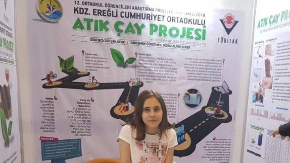 Cumhuriyet Ortaokulu TUBİTAK Araştırma Projeleri Yarışmasında Türkiye 1.si oldu.