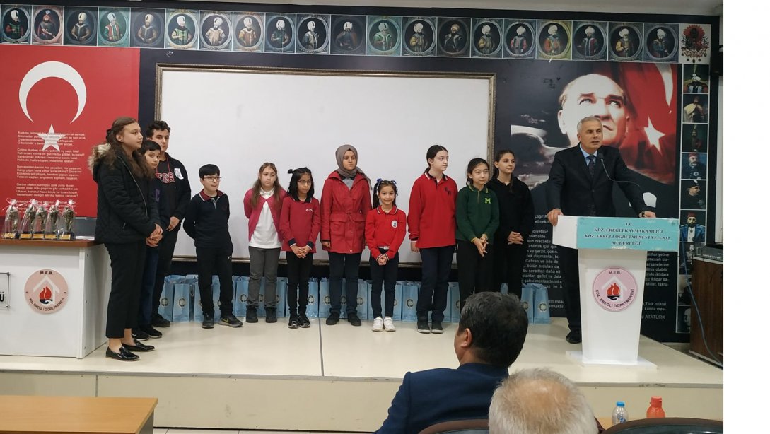 8 Kasım Uzun Mehmet'i Anma Ve Kömürün Bulunuş Günü Ödül Töreni gerçekleştirildi.