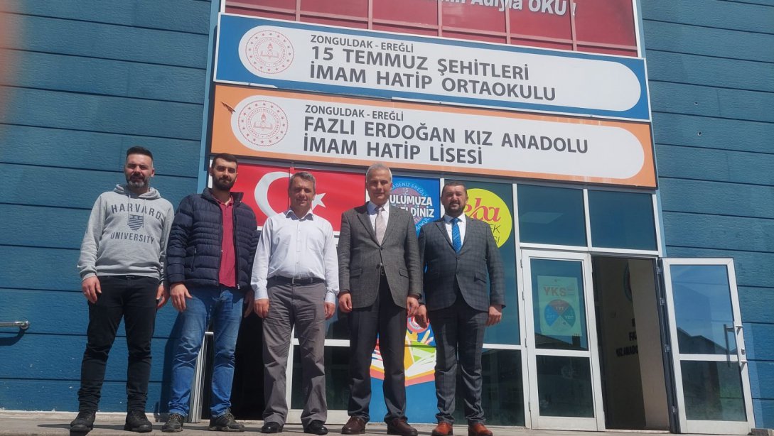 Din Öğretimi Genel Müdürlüğü Daire Başkanı Yusuf AKBAŞ, 15 Temmuz Şehitleri İmam Hatip Ortaokulu'nu ziyaret etti.